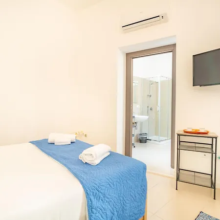 Homestay Stanze Victoria In Marina *