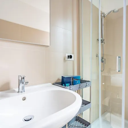 Rum i privatbostad Stanze Victoria In Marina *