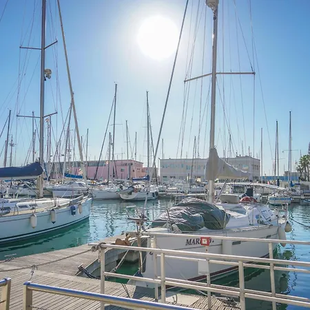 Stanze Victoria In Marina * Кальяри